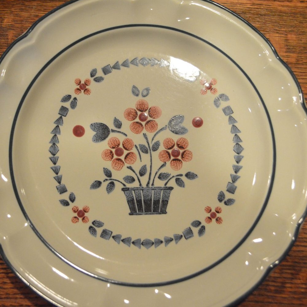 Brambleberry by Hearthside Cumberland Dinner